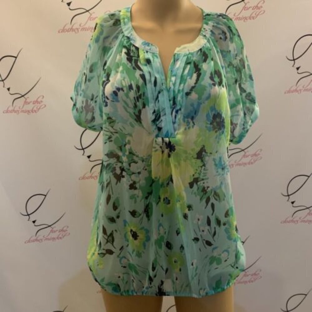 St. John's Bay. Size PL. Chiffon PinTucks Blouson Blouse. Raglan Sleeve. B84.